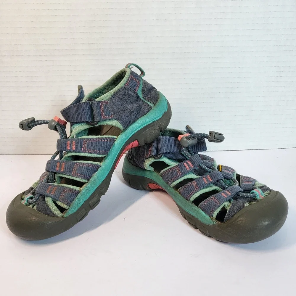 KEEN‎ Seacamp II CNX Youth Sandals Size 12 Blue Green Water Shoes